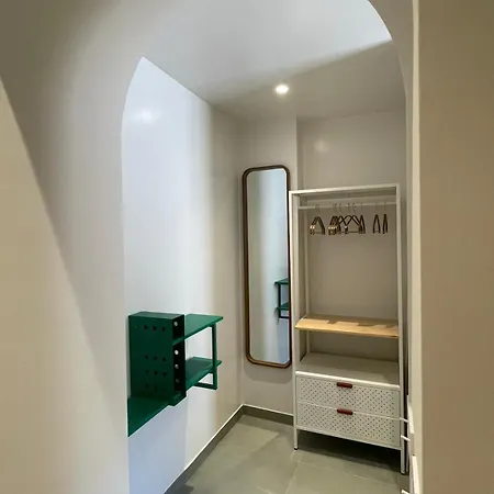 3 Mn De Monaco - Joli Deux Pièces Rénové - Ep Appartamento *